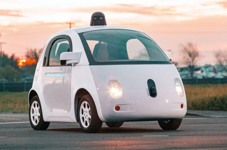 Google : de vrais clients dans ses voitures autonomes