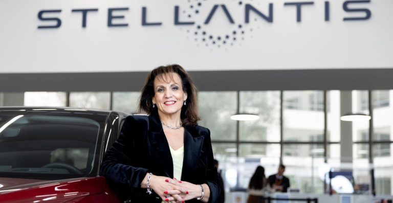« L’humain a toute sa place, dans l’analyse et la maintenance des données », Sylvie Layec, Senior Vice-President Parts&Services, Sales&Marketing, Global, Stellantis Group